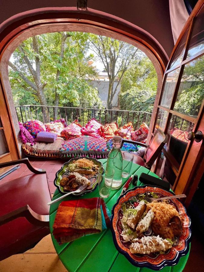 Bed & Breakfast Gallery And Boutique In San Angel Mexico City