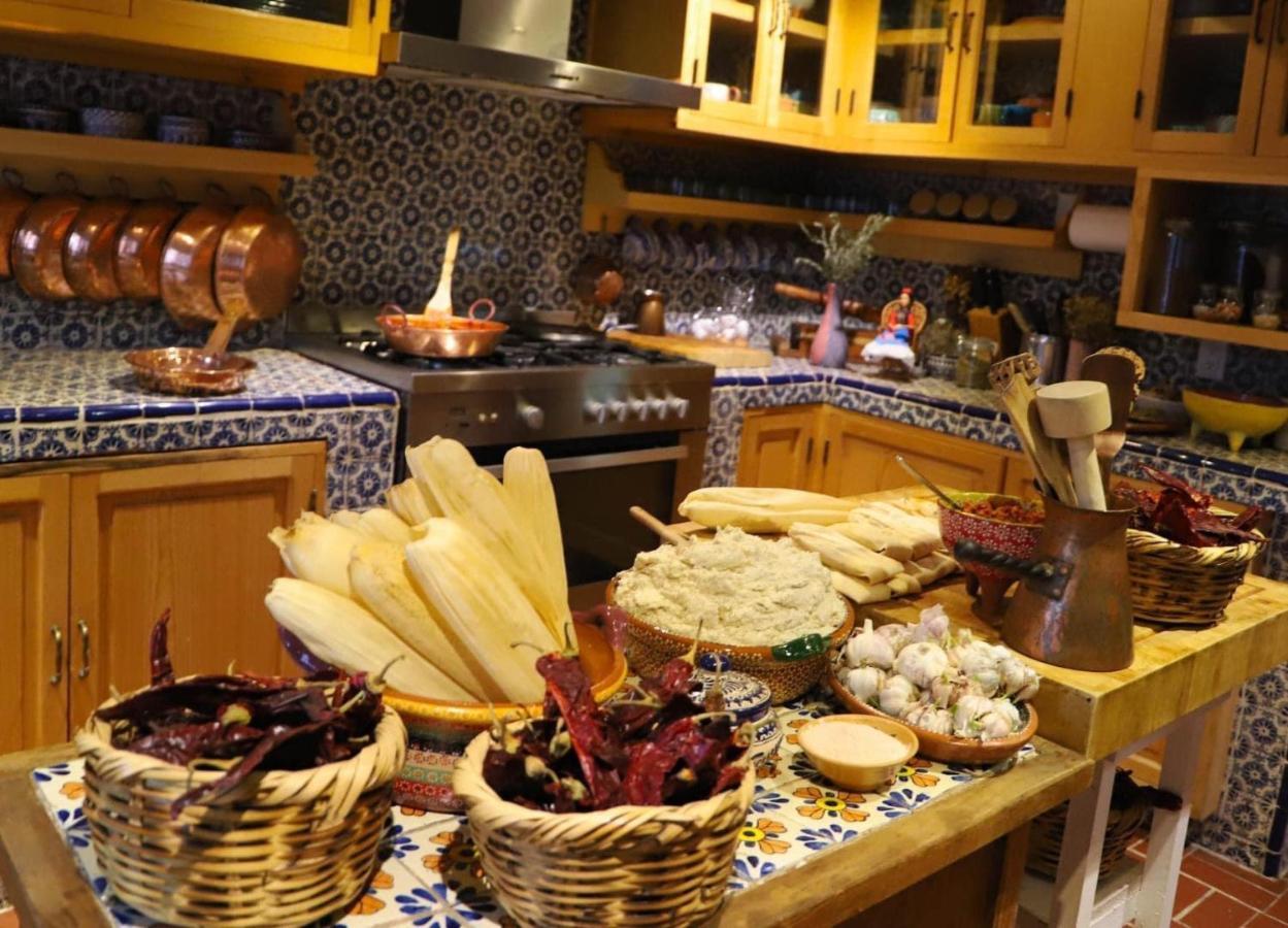 Gallery And Boutique In San Angel Bed & Breakfast