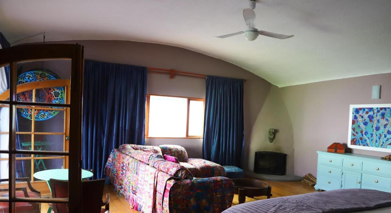 Bed & Breakfast Gallery And Boutique In San Angel